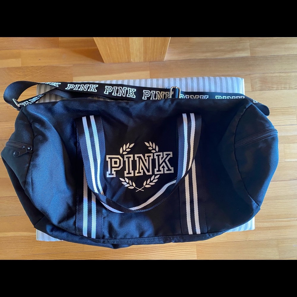 Victoria’s Secret PINK duffle bag